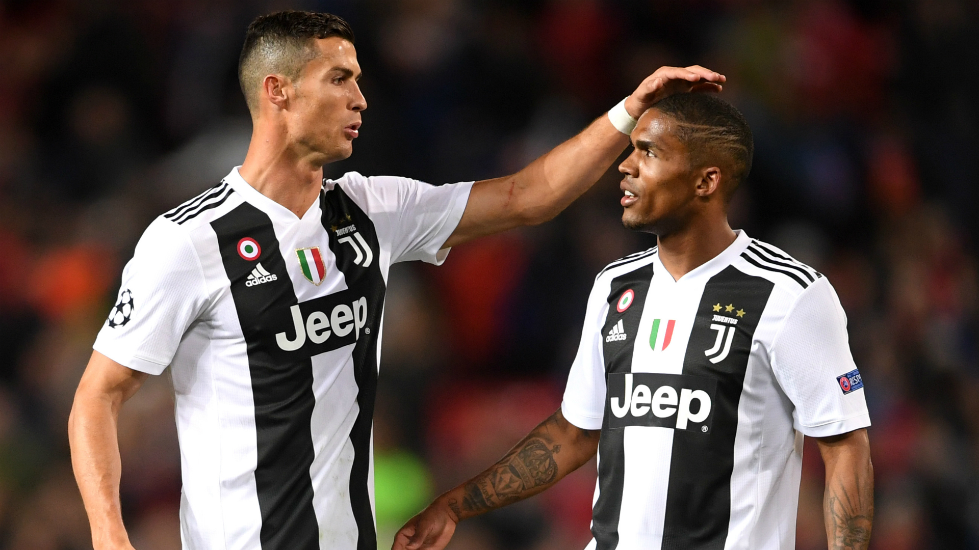 douglas costa cristiano ronaldo