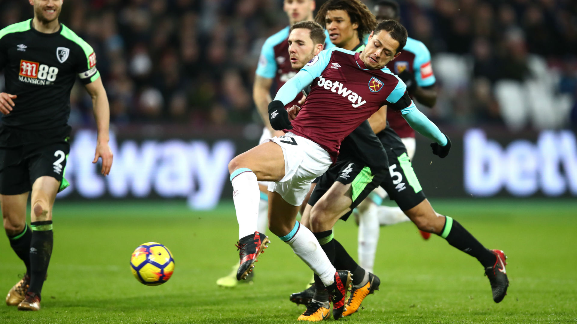 Battling Bournemouth hold West Ham to 1-1 draw