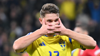 Gyokeres not influenced by criticism after scoring for Sweden