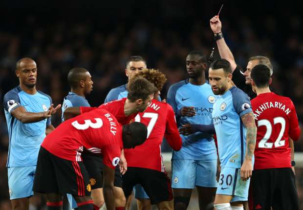 fellaini-cropped_15irntpfjb4pe1i2o35lmmn06c.jpg