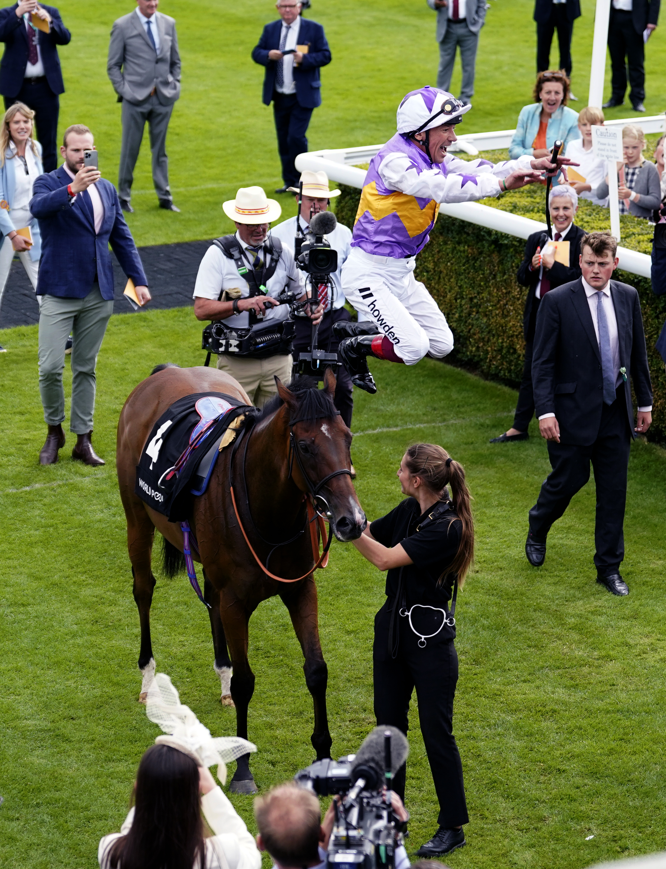 Frankie Dettori in flying dismount form with Kinross