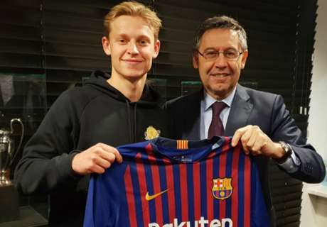 De Jong: I spoke to PSG and City