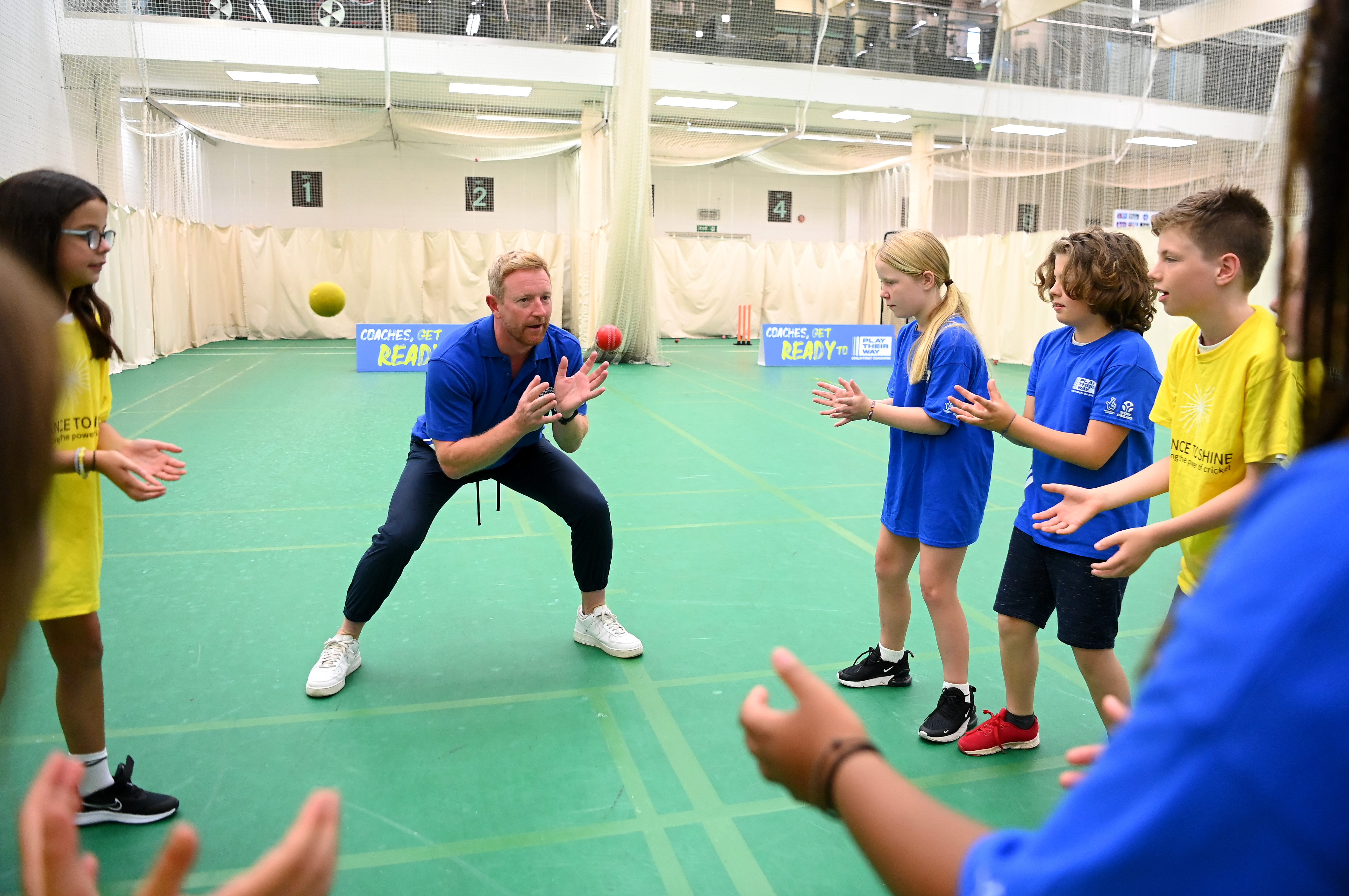 Paul Collingwood coaches children at a Chance to Shine ‘Play their Way’ session.