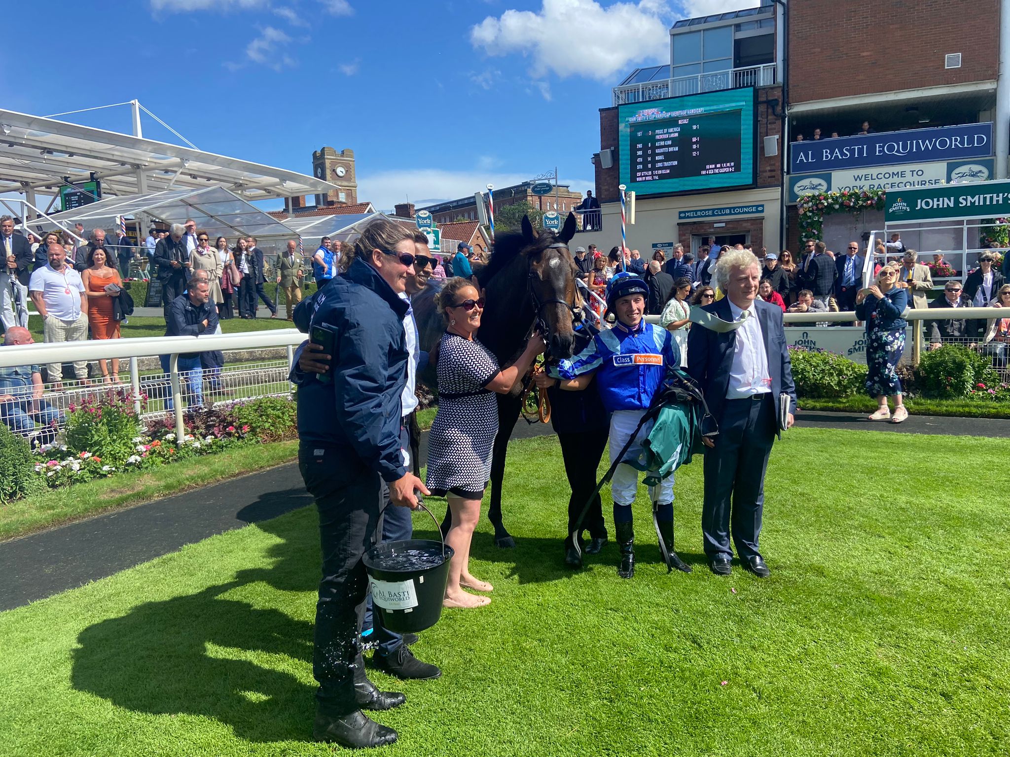 A picture to remember for connections of Pride Of America