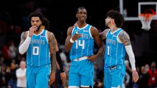 Hornets beat Hawks as winning streak approaches franchise record