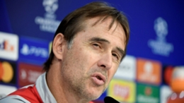 Julen Lopetegui looks to be in his final days at Sevilla