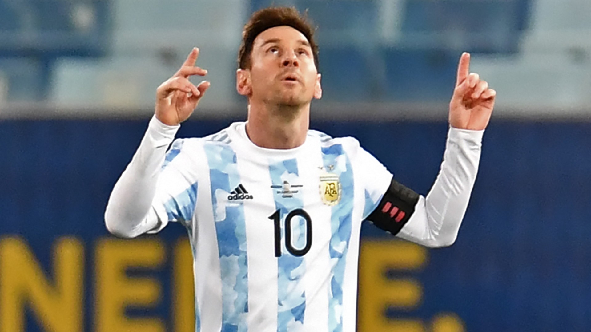 Argentina superstar Lionel Messi appears set to stick with Barcelona