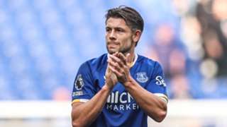Tarkowski urges Everton to respond to Chelsea setback against Arsenal