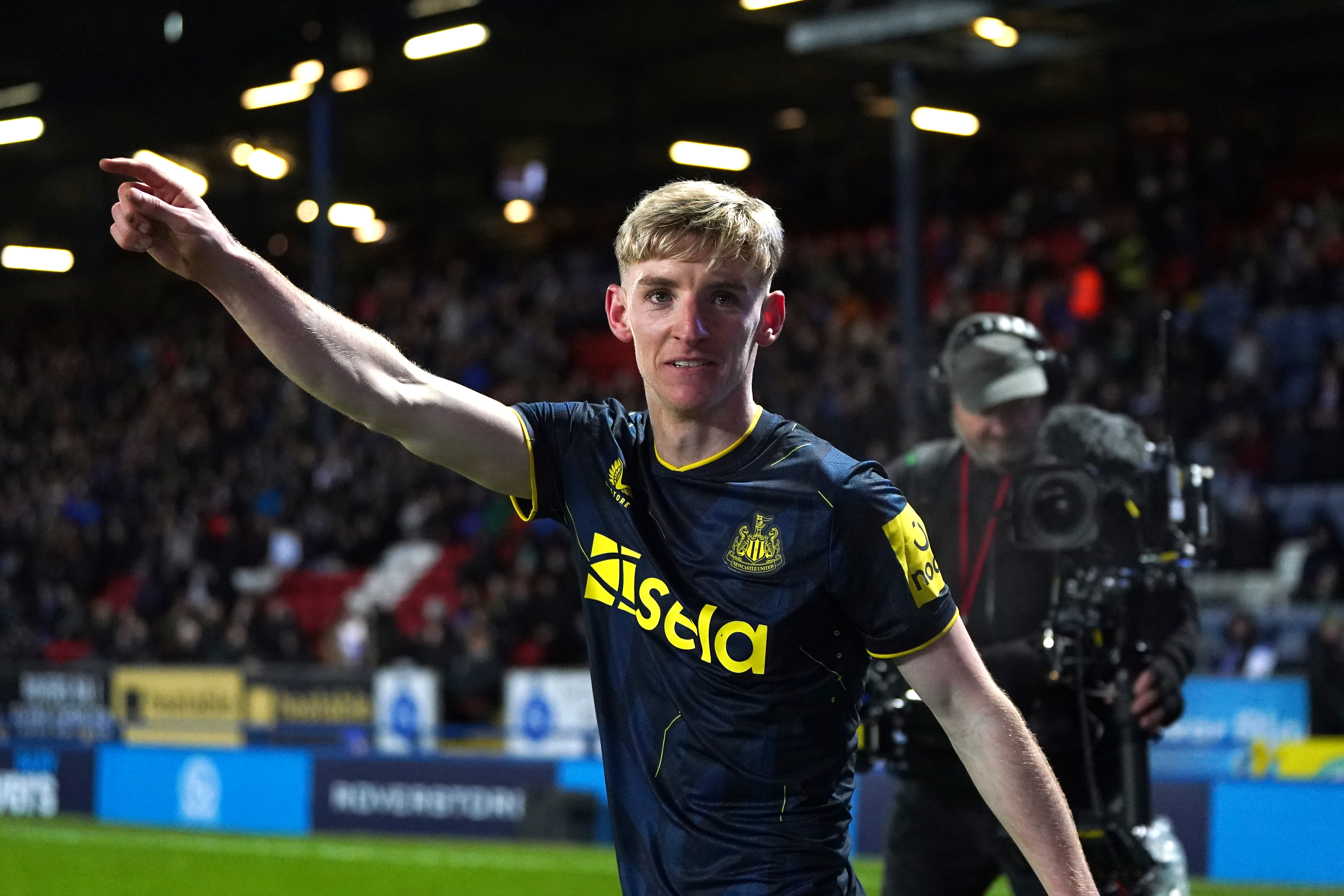 Anthony Gordon celebrates his goal at Blackburn