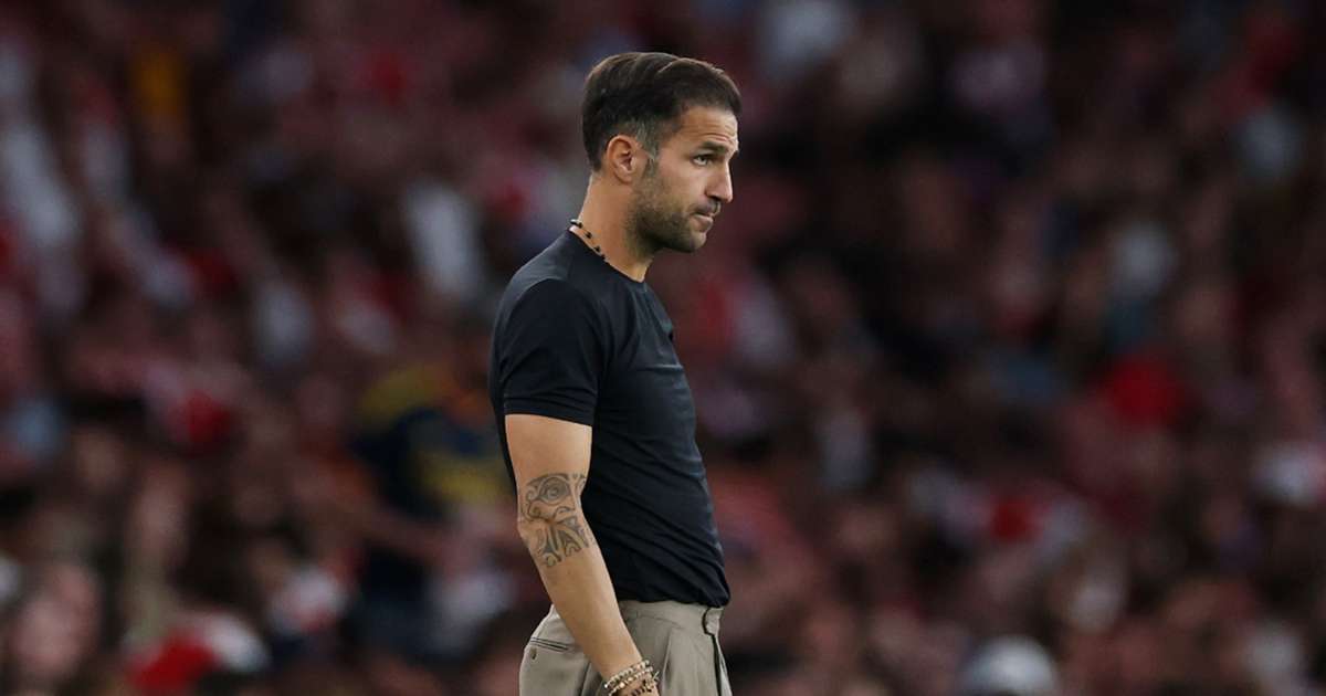 Arsenal edge shoot-out as Baturina stunner denies Fabregas a homecoming win