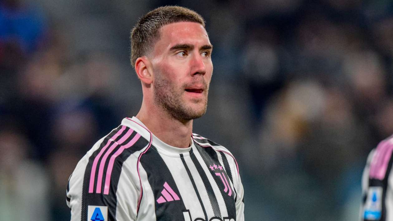 Vlahovic out for 'two to three months' with adductor injury, Spalletti confirms