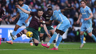 Championship: Coventry pull eight points clear as managerless Oxford beat Southampton