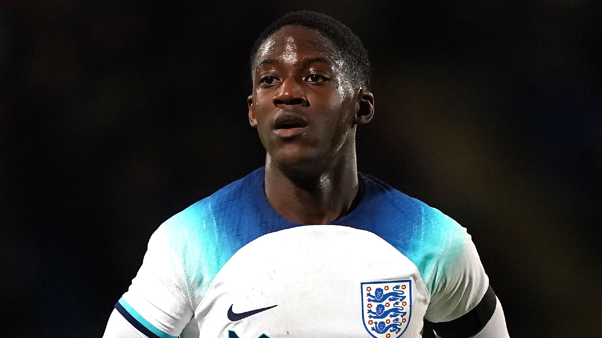 Gareth Southgate keeping eye on Kobbie Mainoo’s displays for Manchester United