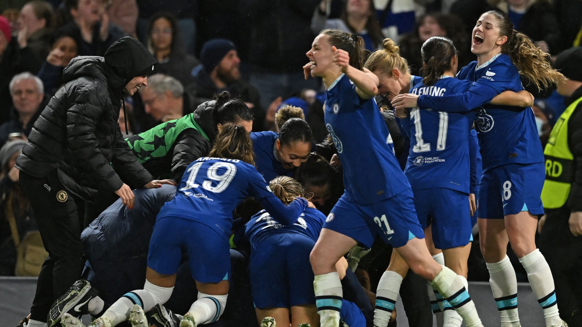 Chelsea Beat Lyon In Dramatic Penalty Shoot-out, Wolfsburg Fend Off PSG ...