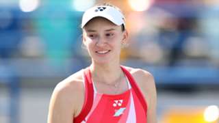 Rybakina sees off Stearns challenge in Qatar