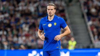 Farke says Leeds transfers must make financial sense amid Mudryk links
