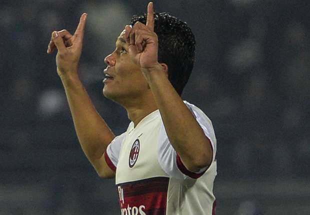 carlos-bacca-cropped_mdv8qmvbueyt1jbnlawj7k0g7.jpg