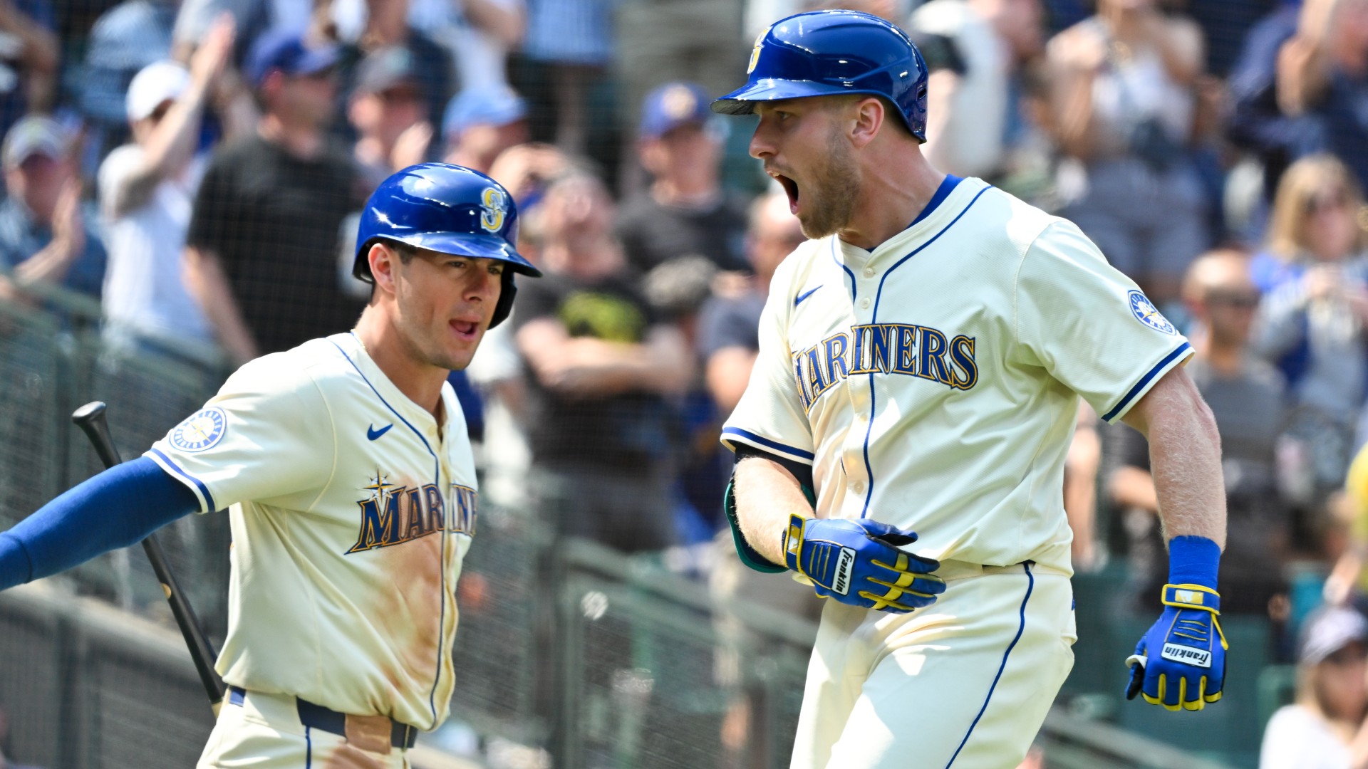 MLB: Mariners pull even with Astros in AL West