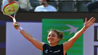 Paolini fights back to beat Stearns and reach home final in Rome