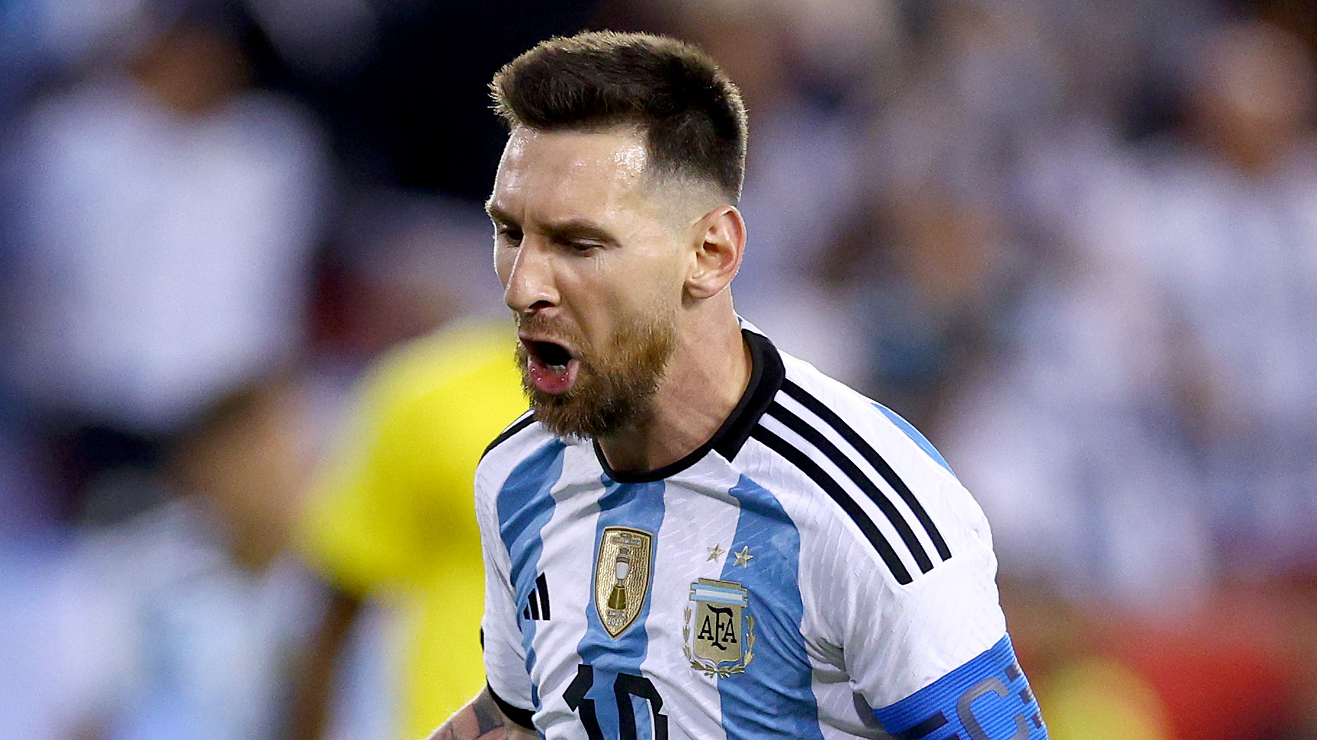 Lionel Messi shows off shocking new haircut as he cuts holiday short to  head to England | The Sun