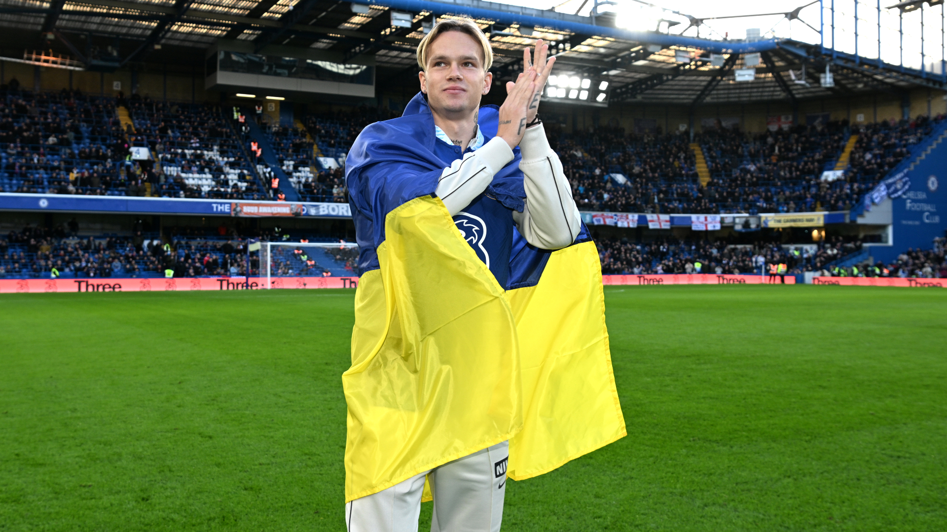 Graham Potter thinks Chelsea fans will love Mykhailo Mudryk