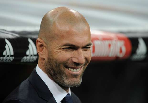 zinedine-zidane-cropped_xak68jxl2ew016gikejj9csmf.jpg