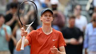 New world number one Sinner sails into French Open semi-finals after defeating Dimitrov