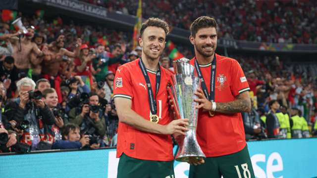 Portugal honour Jota by handing shirt number to close friend Neves