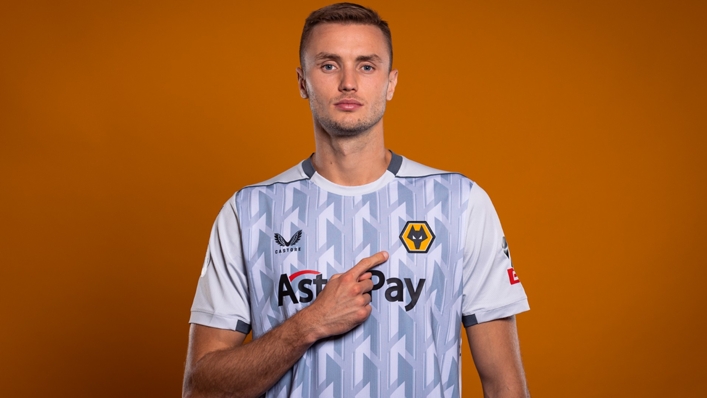Sasa Kalajdzic sustained a horror injury on his Wolves debut