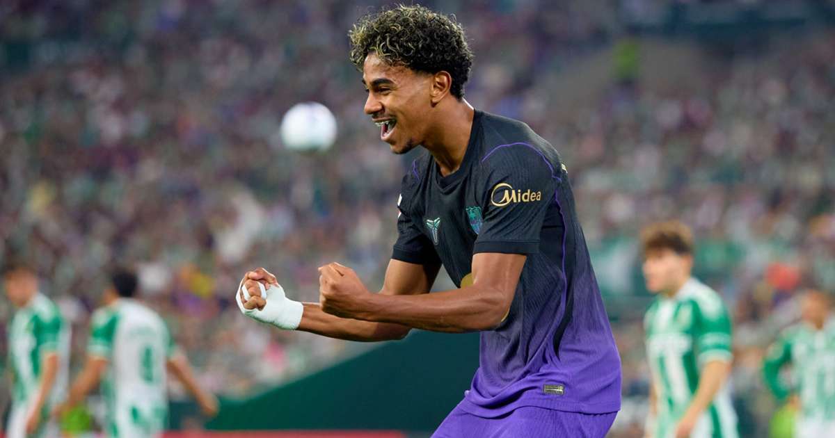 Lamine Yamal celebrates during Barcelona's win over Real Betis