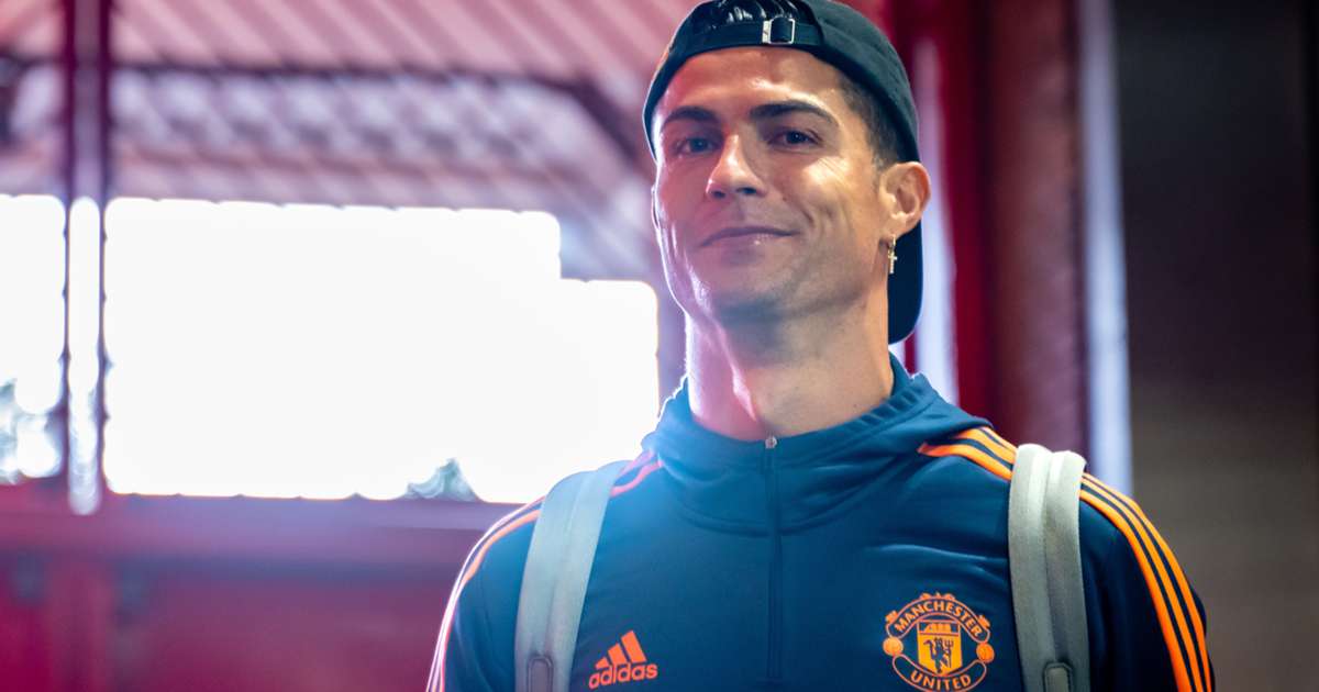 Ronaldo Manchester United transfer: Why shirt sales won't balance