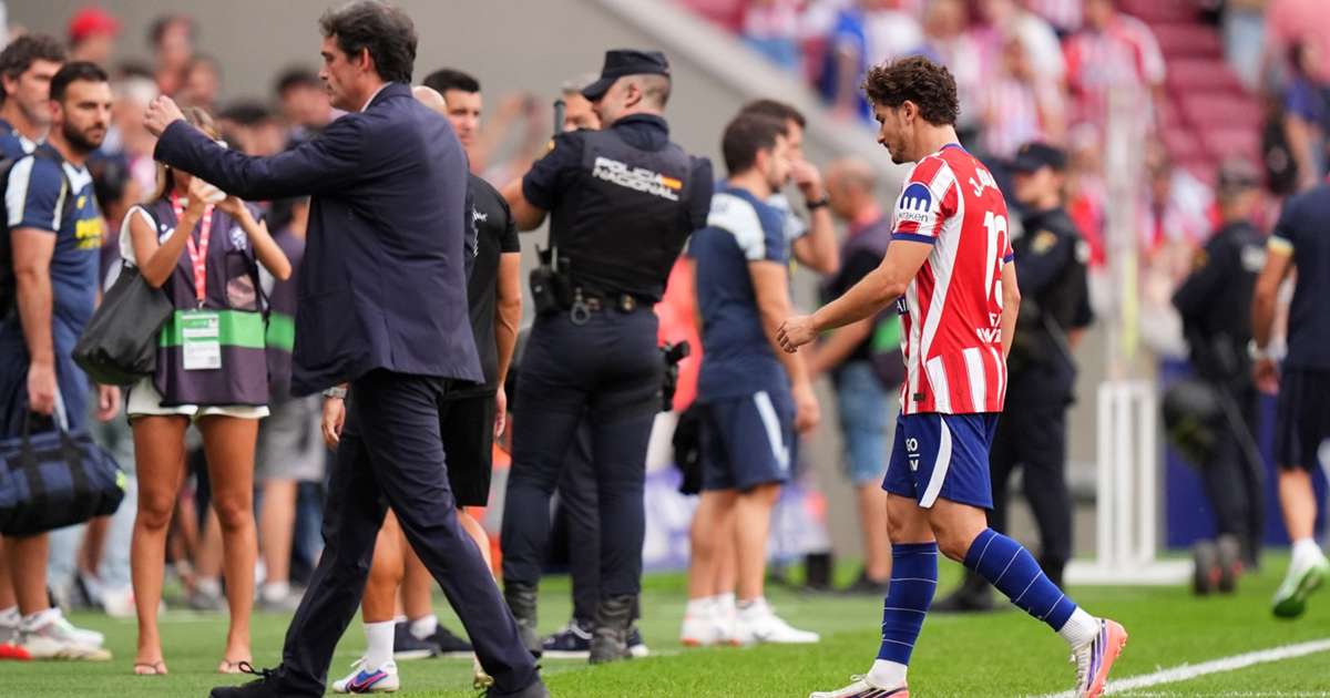 Simeone says club ordered Alvarez to leave pitch after Atletico draw amid fan jeers