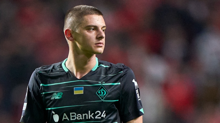 Vitaliy Mykolenko has signed for Everton