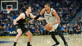 NBA: Spurs rally past Warriors for sixth straight victory