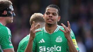 Howe stands by Woltemade and Wissa snub, says Osula 'deserved' start