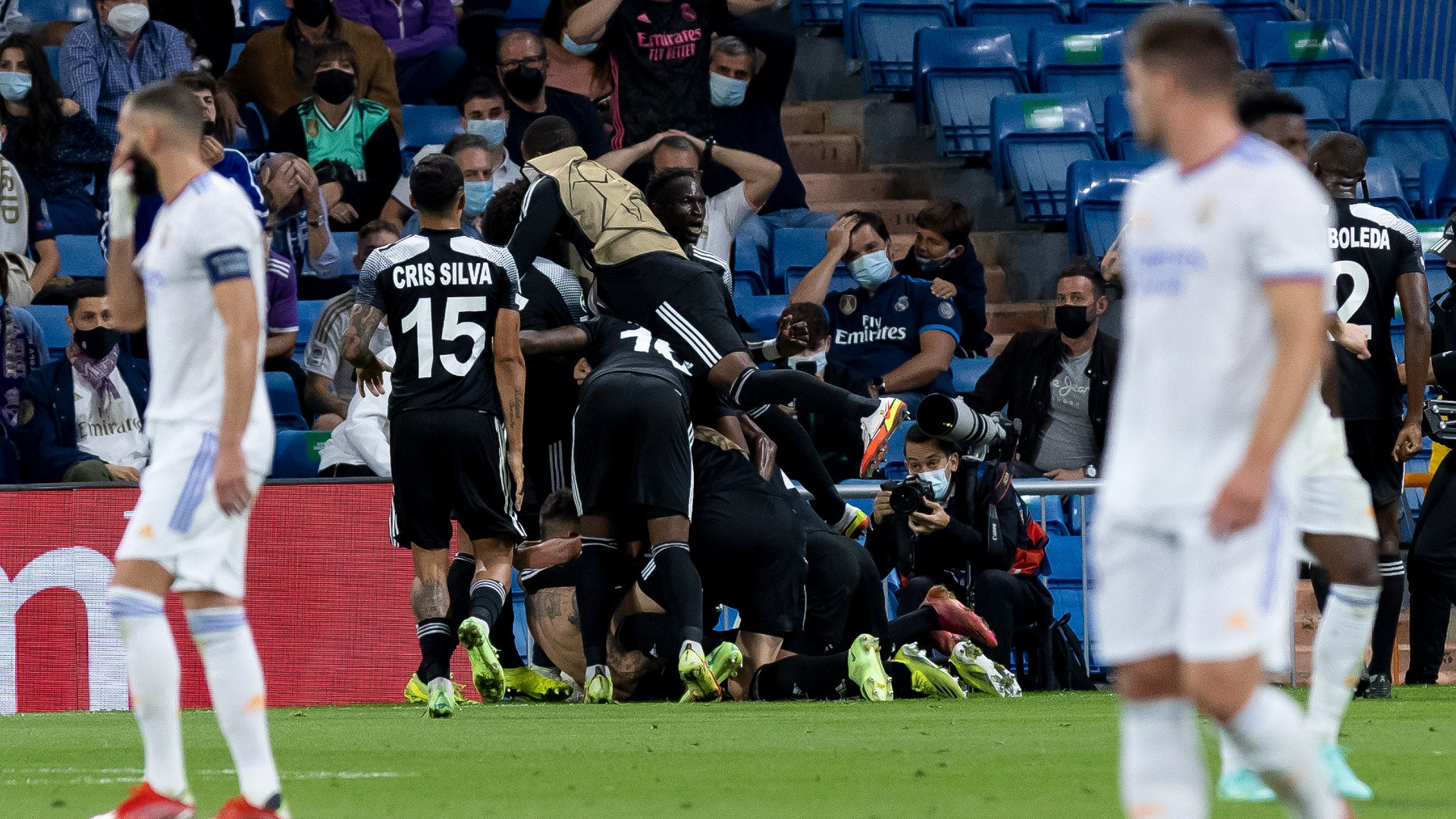 Sheriff celebrate Sebastien Thill's winner against Real Madrid