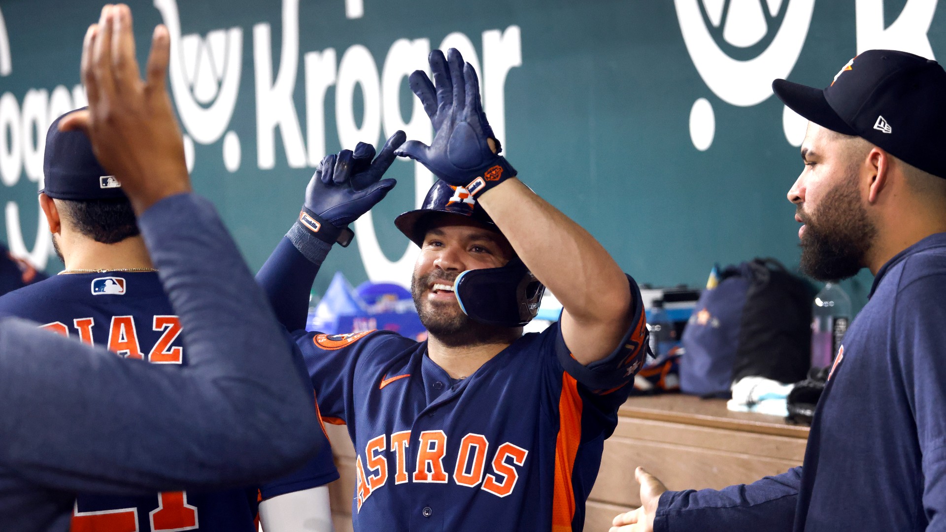 Altuve Hits Three Home Runs And Astros Rout Rangers | LiveScore