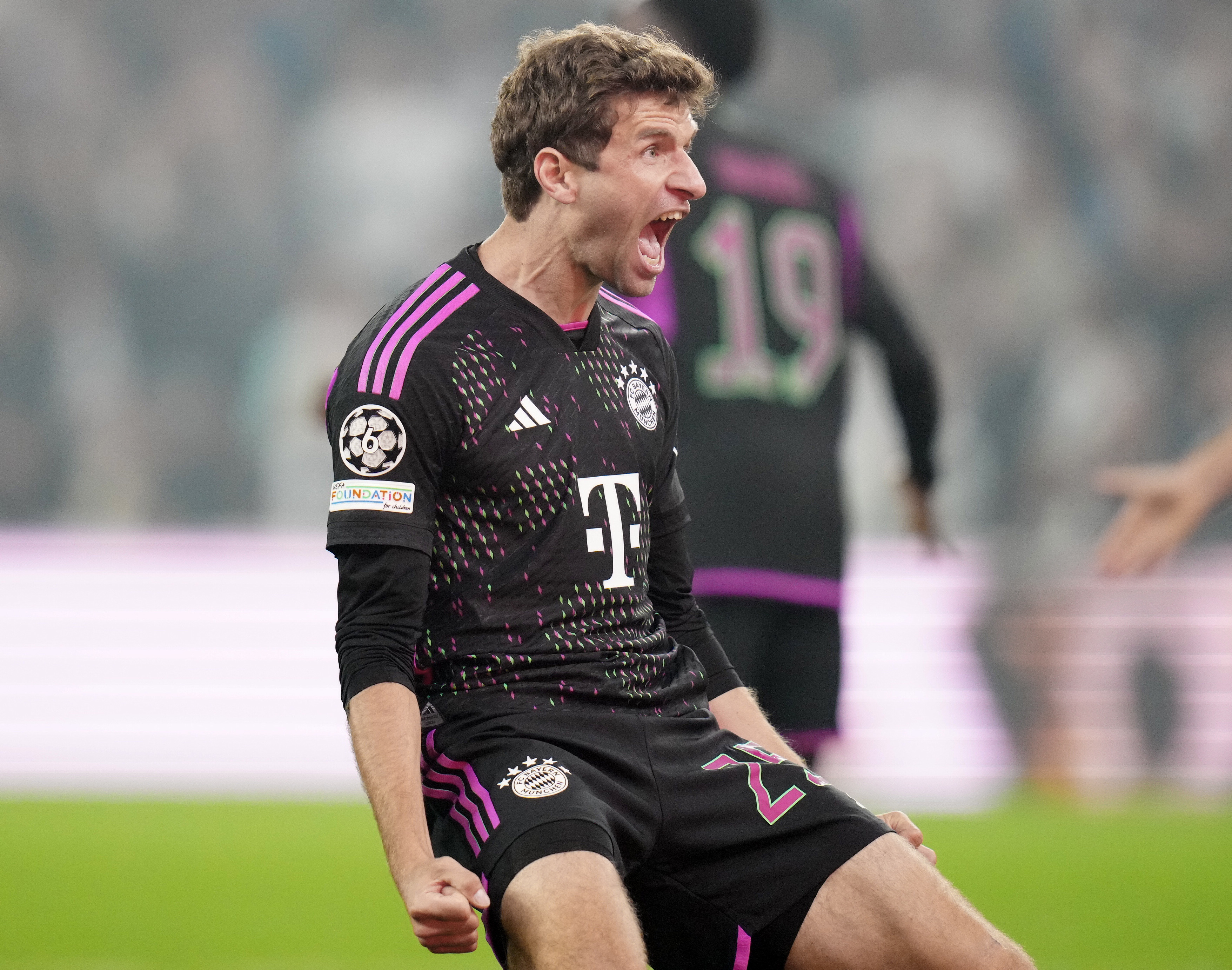 Thomas Muller celebrates Mathys Tel’s match-winning goal