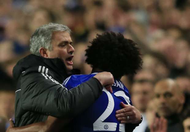 mourinhowillian-cropped_1lhth5wo9d7no12igten65xcrq.jpg