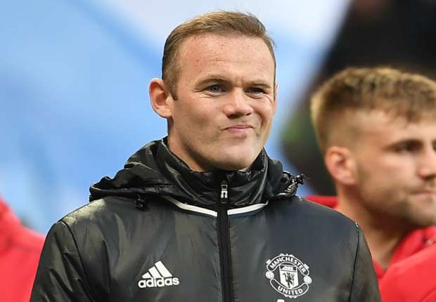 Giggs: Rooney could stay at Manchester United