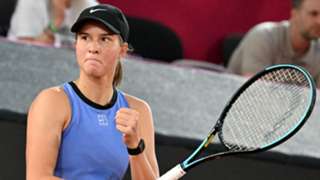 Teenager Tagger claims first WTA title in Prague