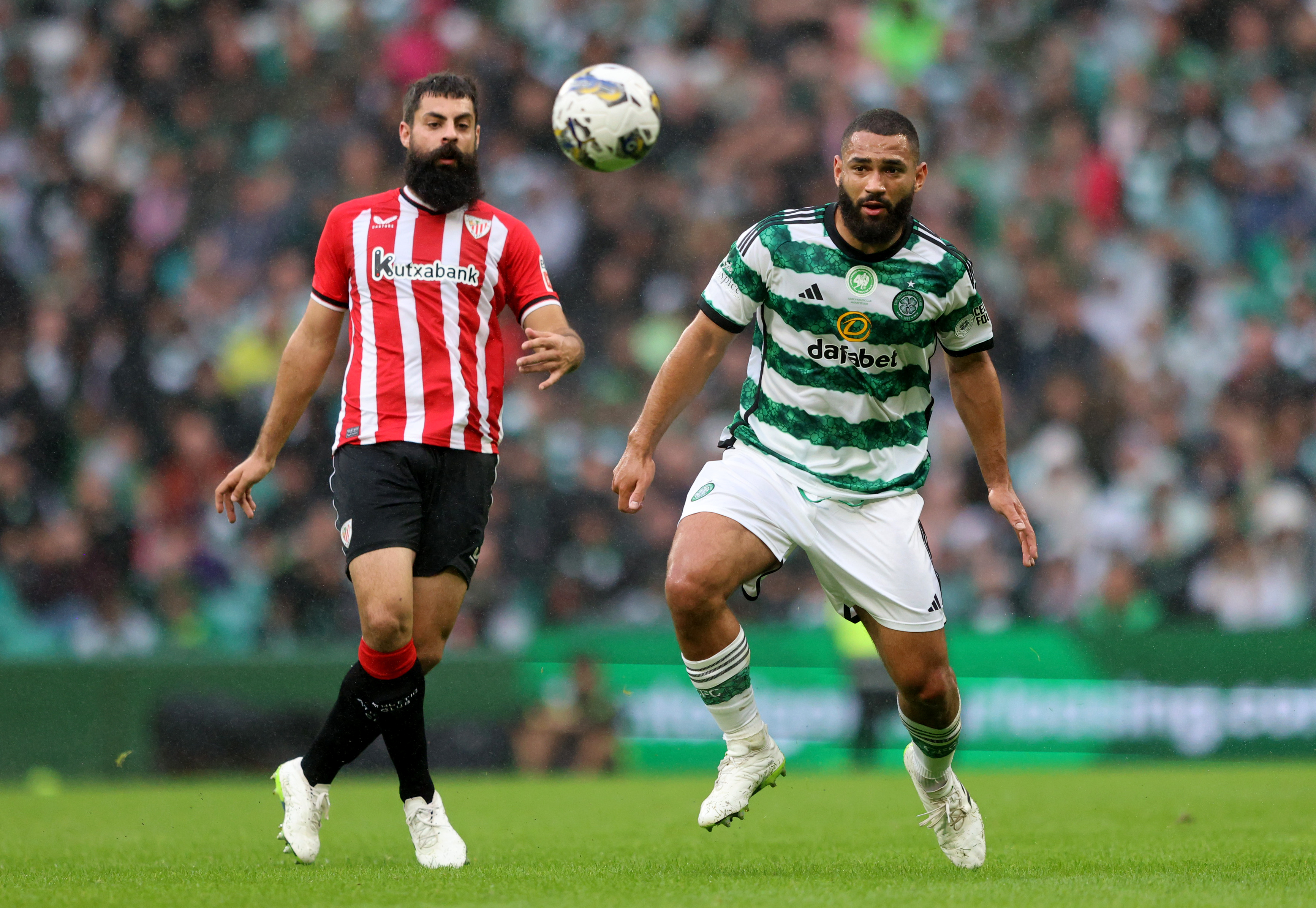 Cameron Carter-Vickers, right