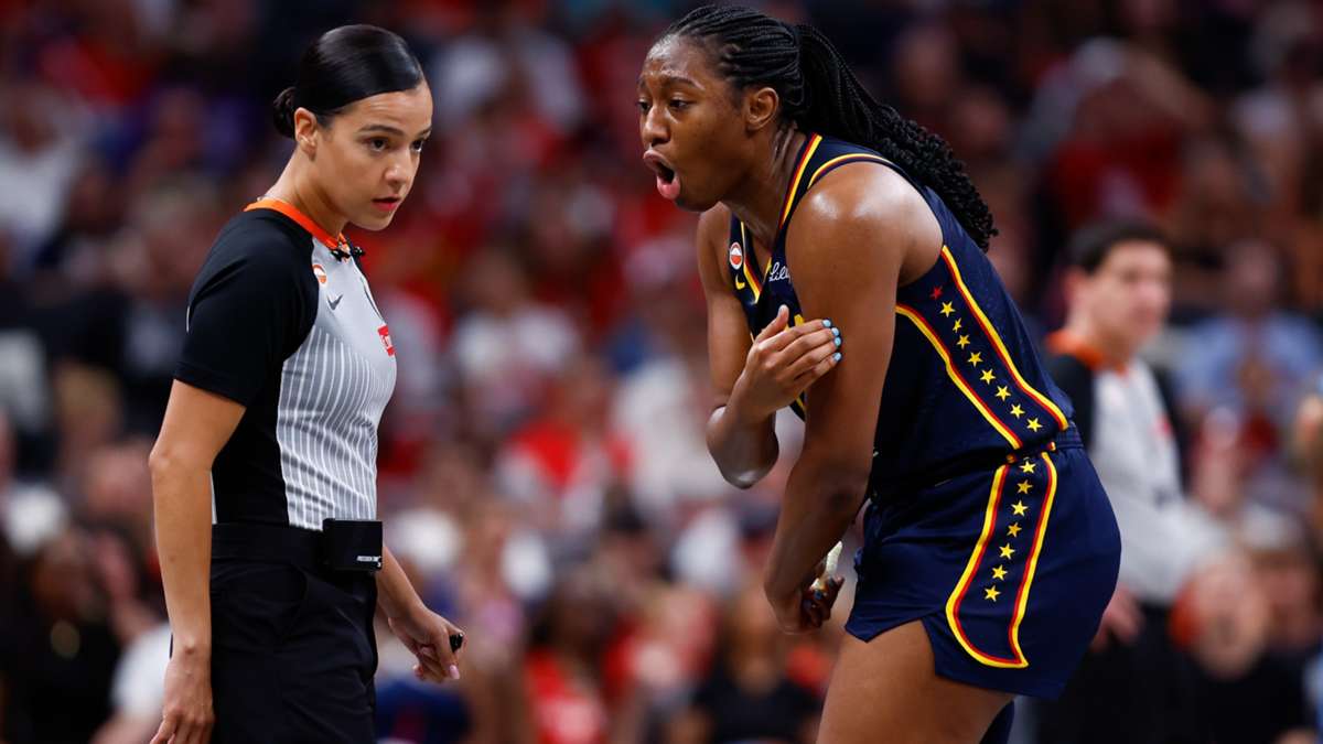 Clark, Boston become 1st WNBA teammates with 30-point double-doubles