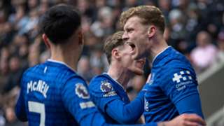 Moyes eager for Everton to kick on after reaching magic 40-point mark