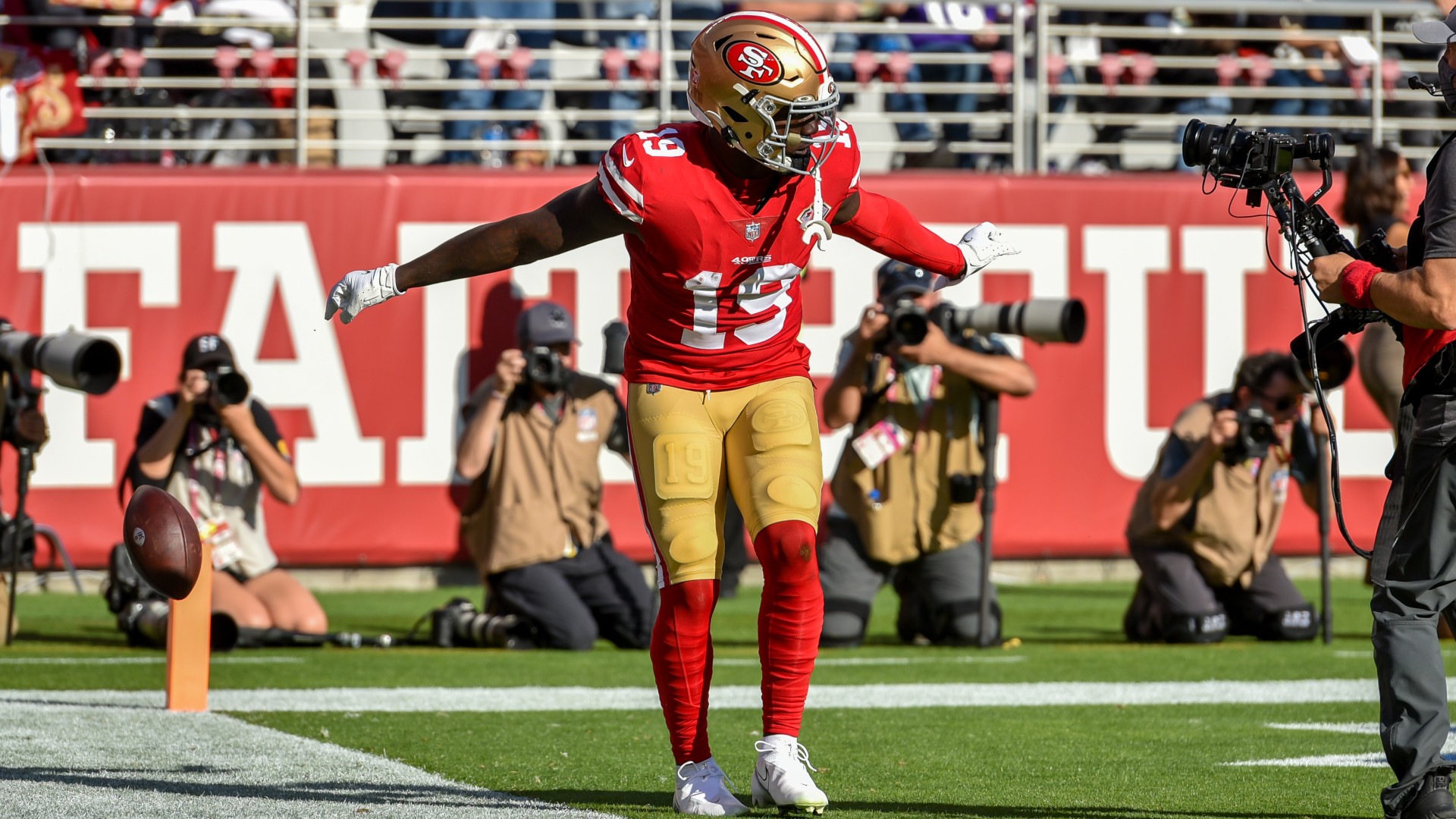 Deebo Samuel celebrates a touchdown against the Vikings