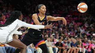 WNBA: Thomas sets single-season record with seventh triple-double