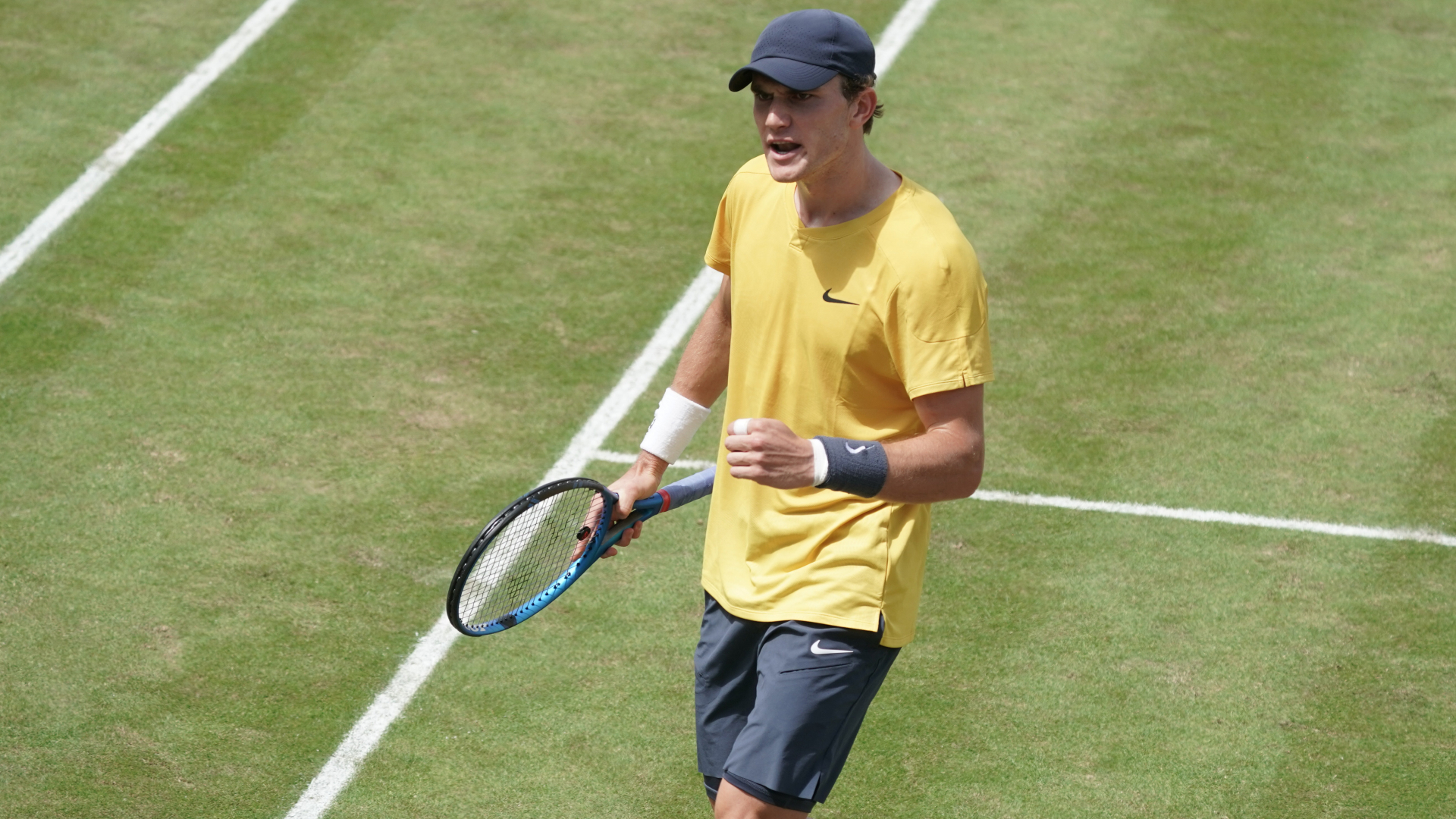 Draper claims first career title as Berrettini beaten in Stuttgart
