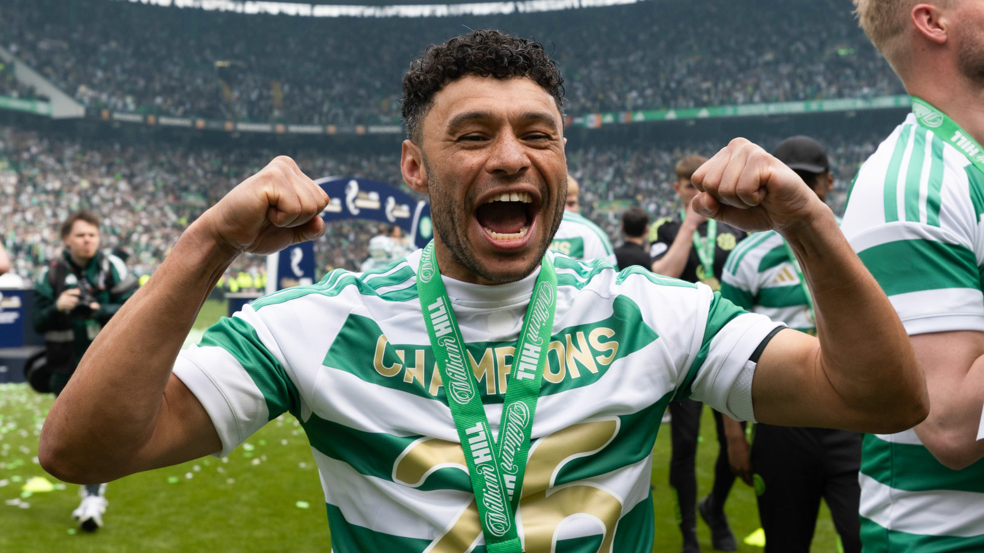 Oxlade-Chamberlain bleibt ein weiteres Jahr bei Celtic