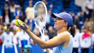 Swiatek and Andreeva soar into China Open third round