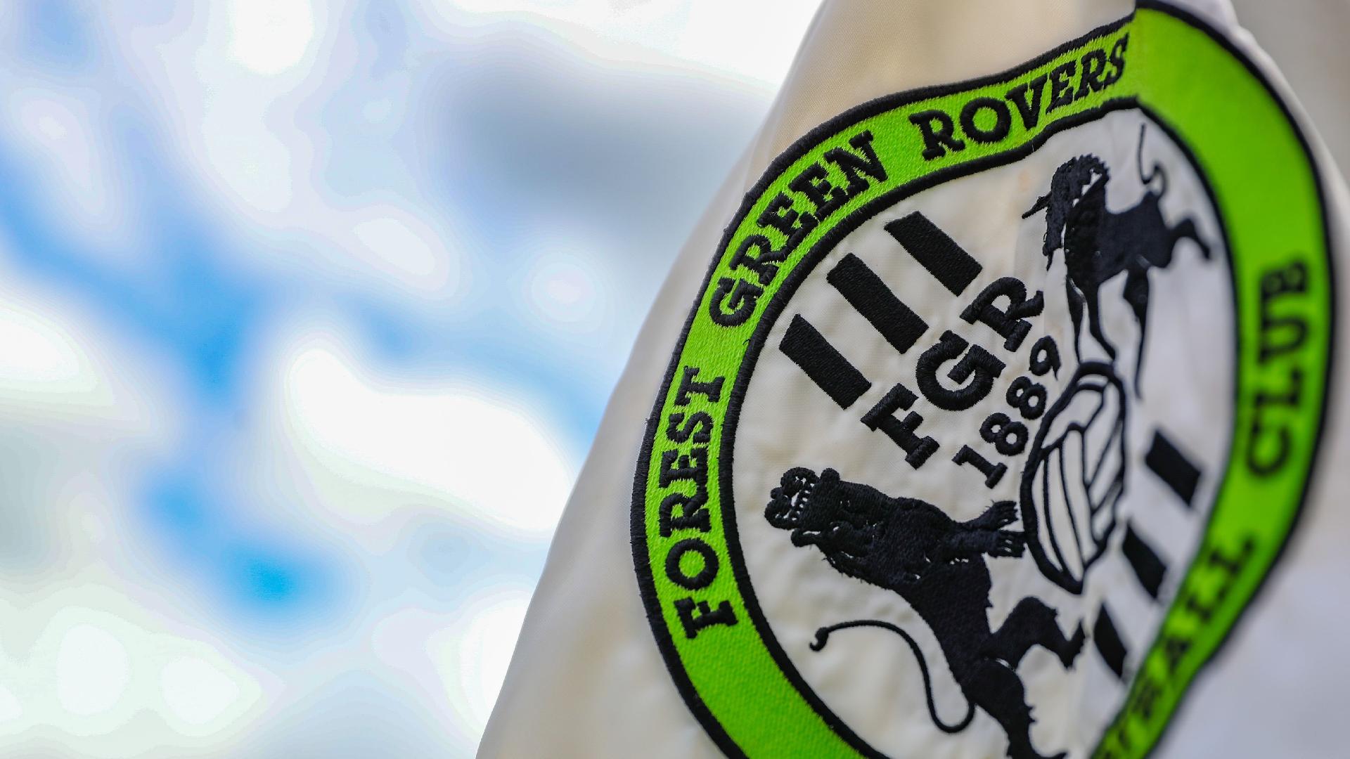 丁利在被任命为森林绿看守队主教练后创造了历史